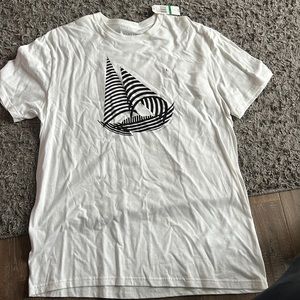 Men’s Nautica T shirt